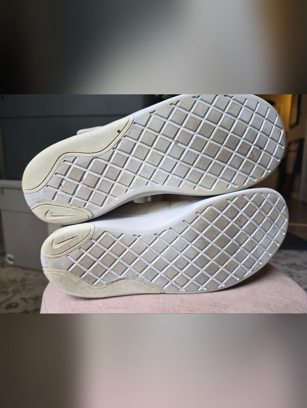 Nike Men's 9.5 White High Top Velcro Strap Leather Sneakers - Picture 6 of 7